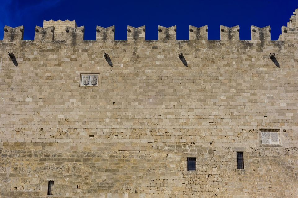 Rhodes: Old Town Walking Tour with Guide - Grand Master Palace and palace fortifications: the city’s defense in human scale