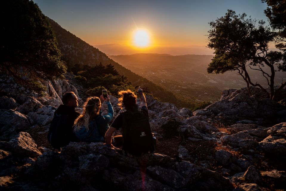 Rhodes: Profitis Ilias Guided Sunset Hike - Meeting in Salakos vs. hotel pickup