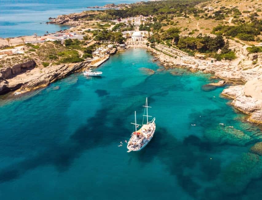 Rhodes: Sunset Cruise w/ Gourmet Buffet, Drinks & Live Music - Meeting the Romantika in Mandraki Port (where to find the crew fast)