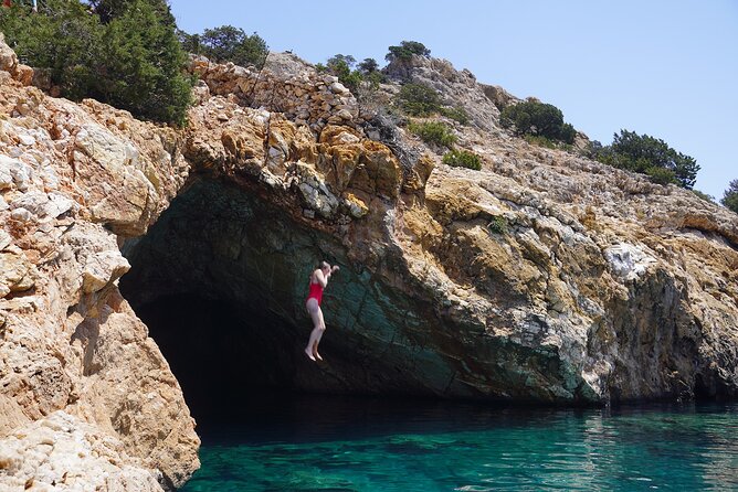 Rina Cave Sea Kayak Tour with Snorkeling and Picnic - Rina Cave by Kayak: Why This Day Feels Different