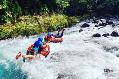 Rio Celeste Aquatic Tubing Adventure - How the ride works: rapids, rope work, and calmer floating