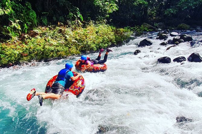 Rio Celeste Aquatic Tubing Adventure - How the ride works: rapids, rope work, and calmer floating