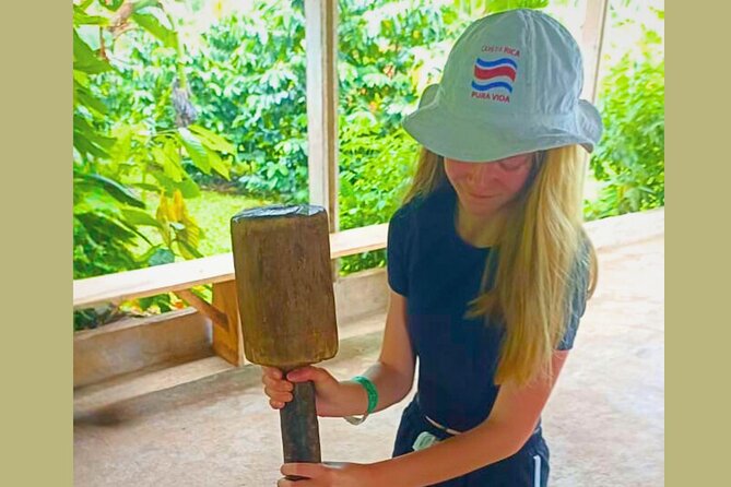 Rio Celeste Expedition – Sloths, Waterfalls & Nature's Magic - Traditional Costa Rican lunch: what included meals change about the day
