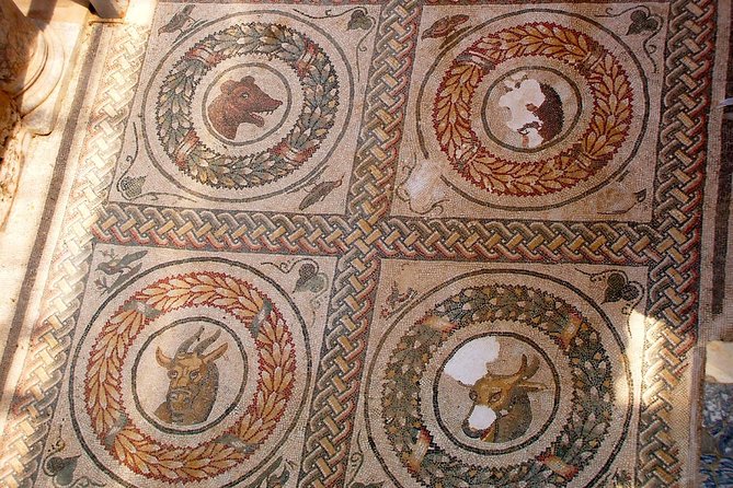 Roman Villa del Casale guide (Piazza Armerina): truly fabulous mosaics in Sicily - Where you meet and how to keep the visit smooth