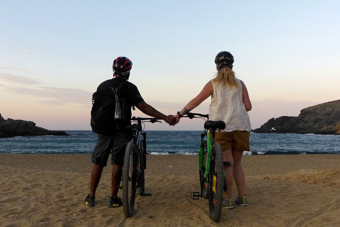 Romantic Cycling Tour with Private Picnic at the beach - Bike choice and practical limits: mountain vs e-bike