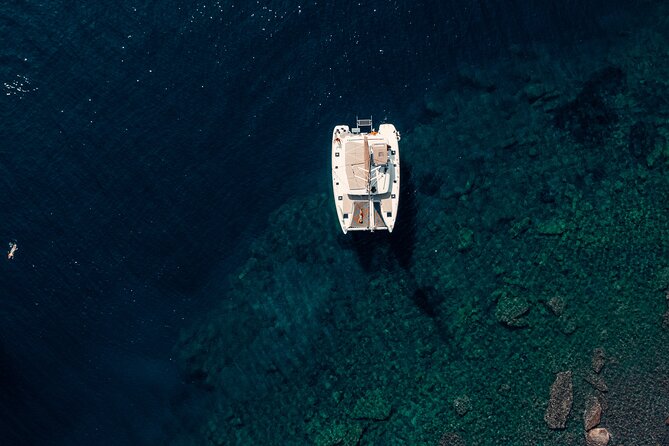 Romantic Sunset Catamaran Caldera Cruise incl. Meal & Drinks - Santorini Volcano and Hot Springs: The Swim Part, Weather-Dependent