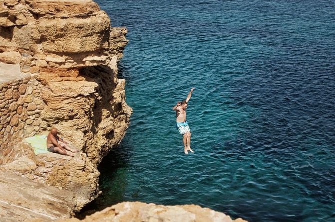 Safari Beach Tour Ibiza (Shared) - Sa Figuera Borda snorkeling: refresh, swim, and use the provided masks