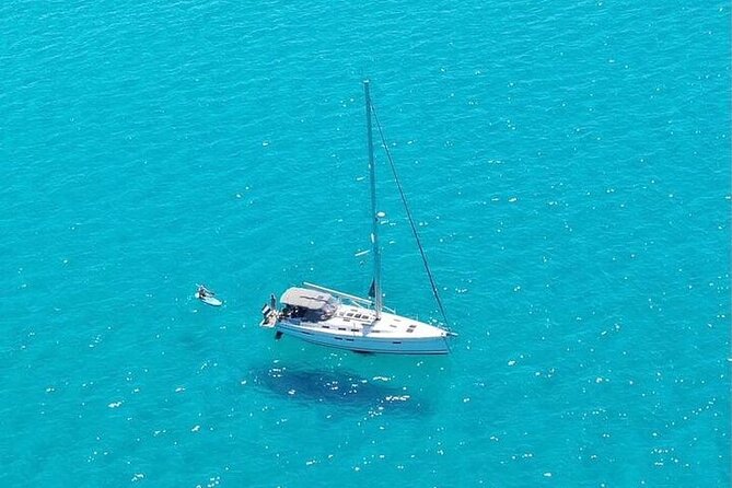 Sailing boat tour in the Maddalena Archipelago - The route: Maddalena Islands first, Santa Maria for the water