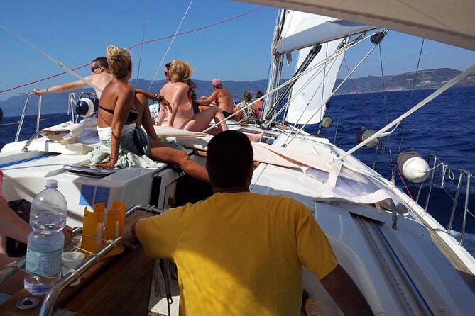 Sailing day trip - The afternoon rhythm: cocktails, another swim, and the return to Bosa