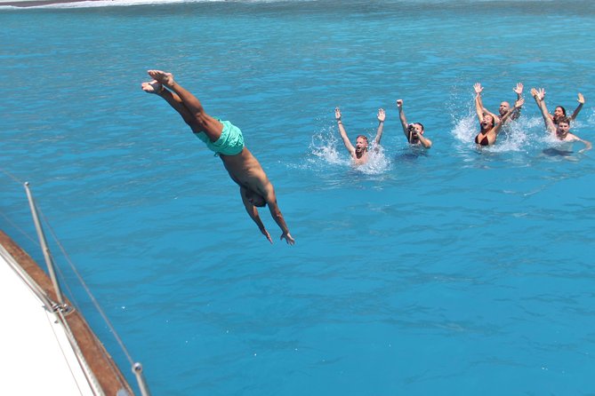 Sailing trip to the Top Coasts of Crete, Daily/Multi-day - Sfakia to the south: the part where sailing depends on the wind