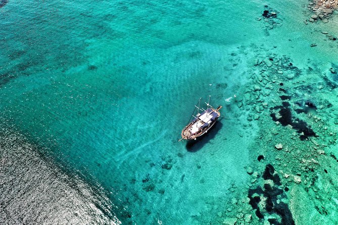 Sailing Trips with Cretan Sailing - A Traditional 18-Meter Boat Makes the Trip Feel More Like Crete