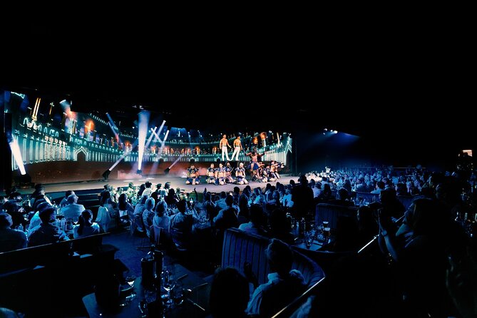 Sala Scala Gran Canaria Dinner Show - A 360° dinner show that treats the meal like part of the performance
