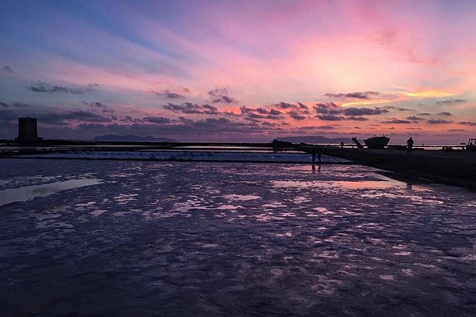 SALT TOUR-all inclusive: salt tour: Trapani, Paceco, Nubia - Culcasi: museum visit, salt-crystal tasting, and the saltman path