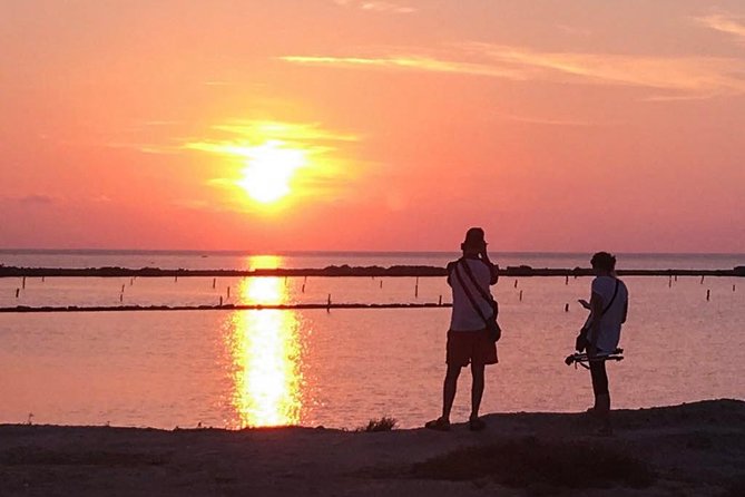 SALT TOUR-all inclusive: salt tour: Trapani, Paceco, Nubia - The guide factor: what makes the experience click