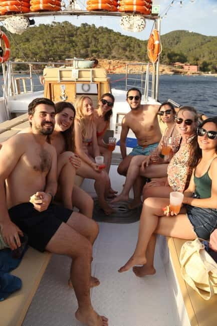 San Antonio: Cala Bassa, Cala Conta and Cave Boat Trip - The 3.5-hour plan: sailing, two stops, and when you’ll actually get in the water