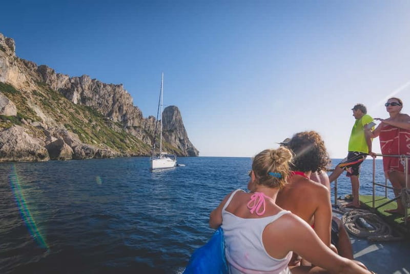 San Antonio: Es Vedrà & Formentera Boat Tour with Snorkeling - Skirting Ibiza’s west coast for Es Vedrà: where the best photos happen