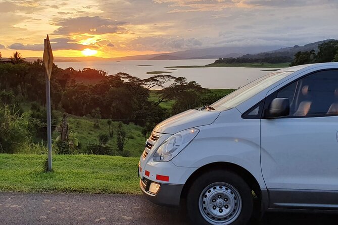 San Jose Airport to La Fortuna Private VIP Transfer - English-Speaking Driver Tips: The Value Beyond Transportation