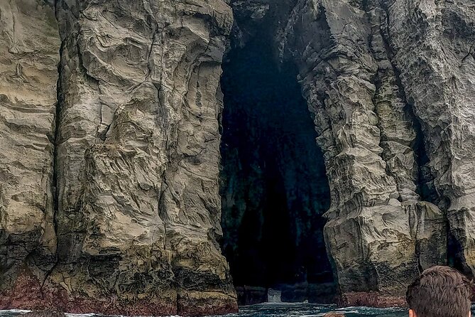 San Miguel: Boat Tour – Volcanic Wonders, Caves & History - Praia do Areal de Santa Bárbara: Black Sand Contrast and Quick Breathing Room