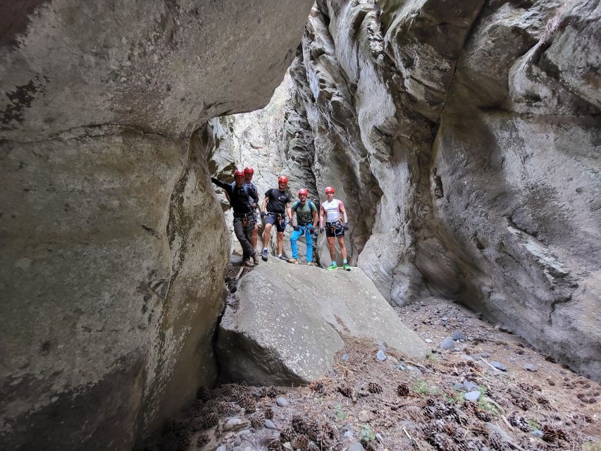 Santa Cruz de Tenerife: Vilaflor Canyoning Tour - The walk back through Canary pines: finishing with daylight and fresh air