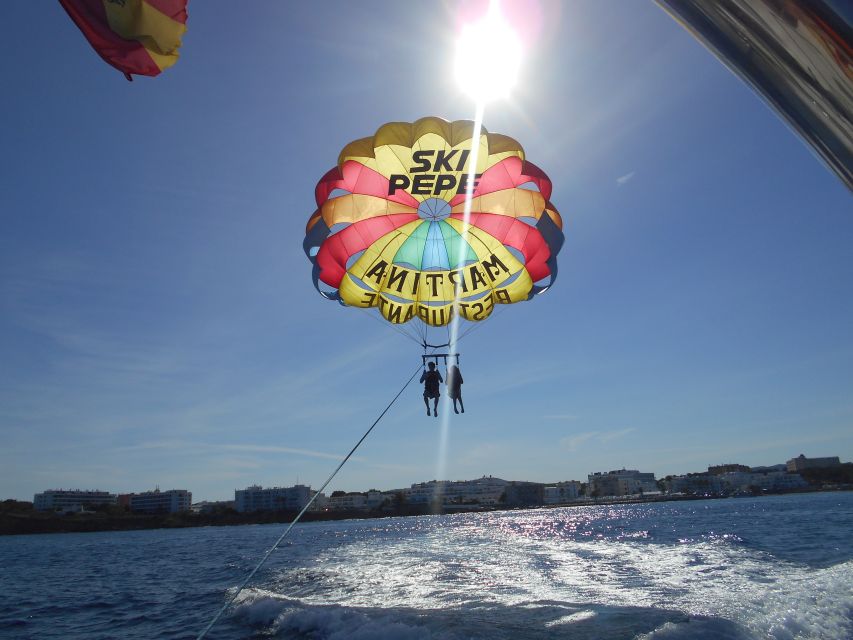 Santa Eulària des Riu: Parasailing Boat Cruise with Drinks - Who this parasailing cruise suits best