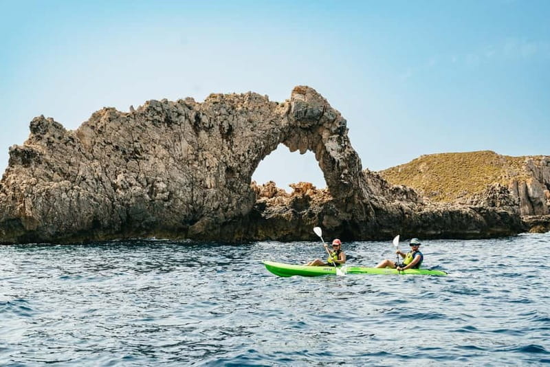 Santa Ponsa: Marine Reserve Kayak Tour - Paddling to the Malgrats Islands: where the scenery turns cinematic