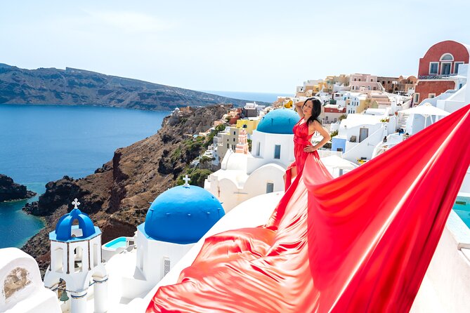 Santorini 2h Private Flying Dress Photoshoot with Transportation - Key things you’ll notice