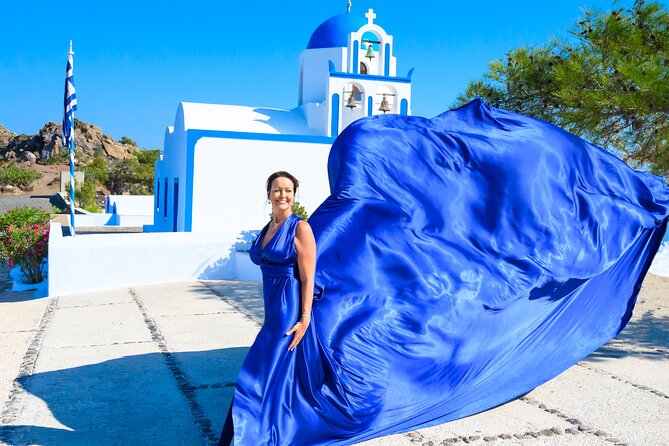 Santorini 2h Private Flying Dress Photoshoot with Transportation - Who’s on your team, and why that matters for the results