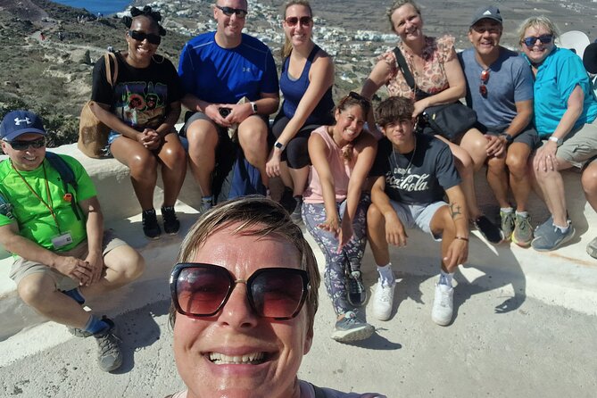 Santorini: 4hr Small Group Caldera Hike from Fira to Oia - The route in plain English: Fira to Oia rim views, step by step