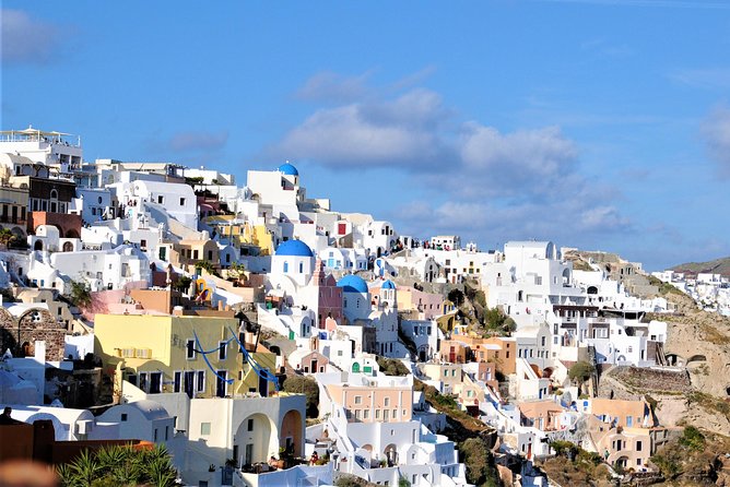 Santorini 5 Hour Private Oia Tour & Lunch/Dinner at a Local Farm - Group size and guide energy: why small feels better here