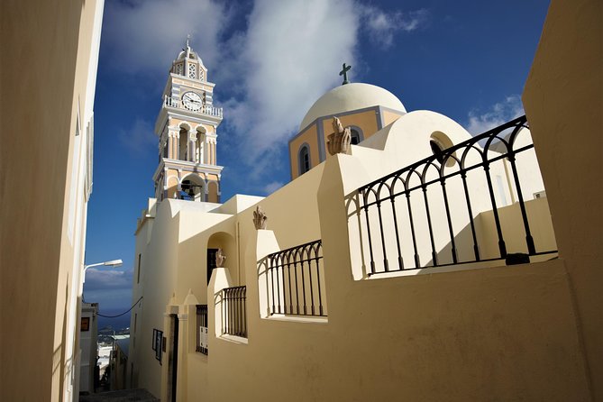 Santorini 6 Hour Private Custom Tour With a Local Driver - Akrotiri Lighthouse and the wind-and-view route toward sunset