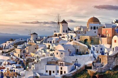 Santorini: 6hr Private Tour with Olive Oil, Beer or Wine Tasting - Getting there smoothly: cable car start plus pickup and drop-off