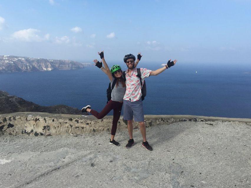 Santorini: Around the Island by Electric Bike - Key things you’ll notice on this e-bike loop