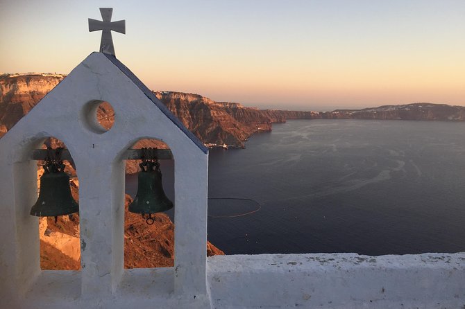 Santorini Blue Domes Private Tour - Stop 1: Imerovigli’s rock chapels and caldera command