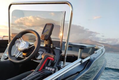 Santorini Boat Rental: License Free and Full or Half Day Options - Your GPS Route: Red Beach to Aspronisi and the Old Lighthouse