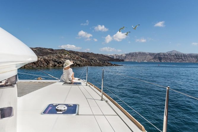 Santorini Caldera Sailing Tour with BBQ Lunch and Drinks - White Beach Stop: Boat-Only, Weather-Dependent Time