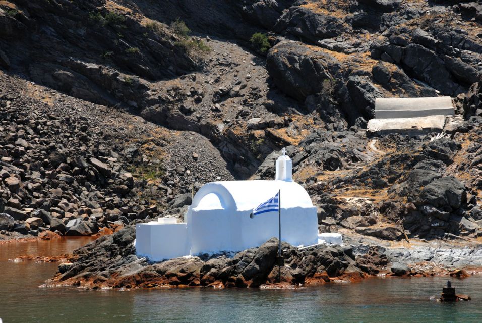 Santorini Caldera: Sunset Cruise with Dinner - Nea Kameni: volcano views and the walk to the crater