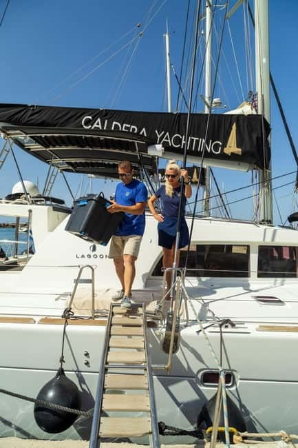 Santorini: Catamaran Cruise with Fresh Meal & Open Bar - Why this Santorini cruise feels like the smart half-day