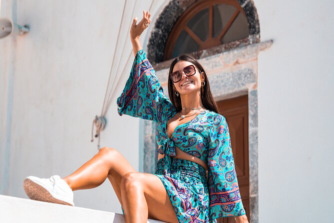 Santorini: Customized Private Photoshoot Walk in Oia - Where you meet: the Virgin Mary of the Akathist Hymn Church