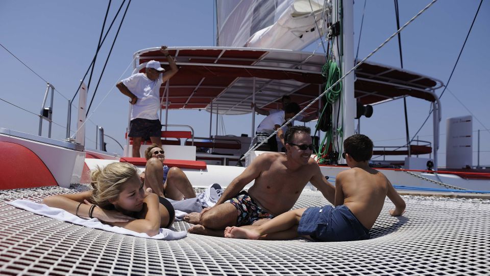 Santorini: Dream Catcher 5-hour Sailing Trip in the Caldera - Volcanic Islands, Aspronisi, and the Return Sail That Feels Like a Bonus