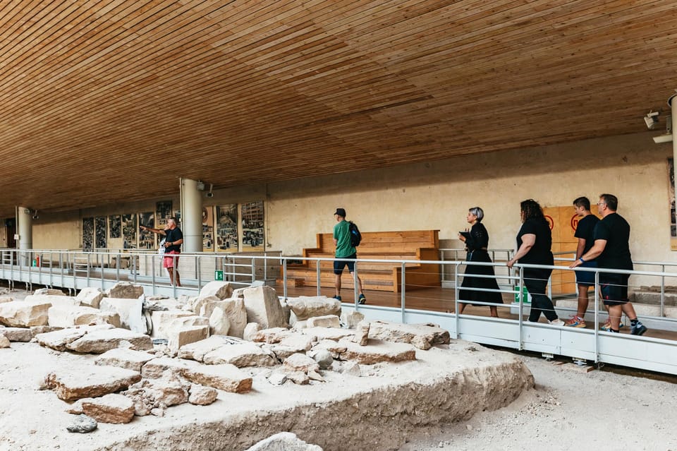 Santorini: Experience Akrotiri with a Licensed Tour Guide - Wall Paintings, Explained with Tablet Photos