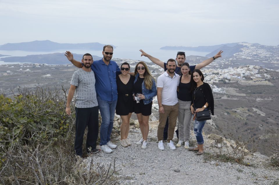 Santorini: Half-Day Sightseeing Tour with Hotel Pickup - Afternoon Oia Sunset Option: When the Timing Matters