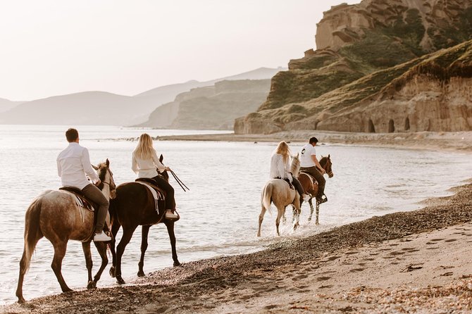 Santorini: Horse Riding to the Black Sandy Beach (Eros beach) - Time on the clock: what 1.5 hours feels like in real life
