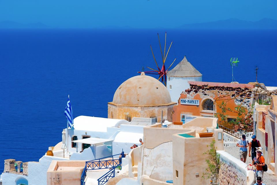 Santorini Island Bus Tour and Caldera Sunset Cruise - Practical tips that make this long day easier