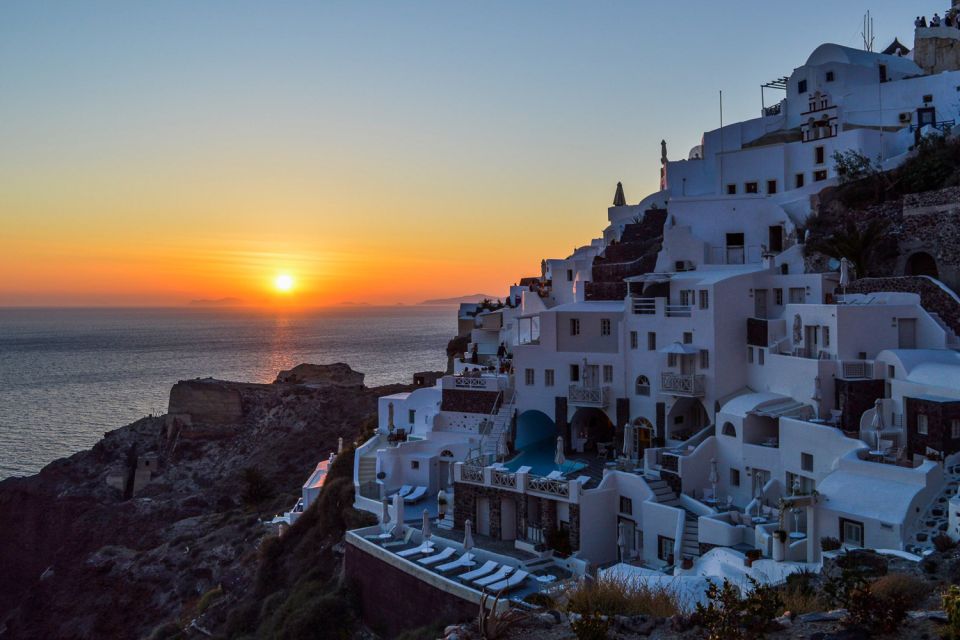 Santorini Island Bus Tour and Caldera Sunset Cruise - Ammoudi, the 300 steps, and the Oia sunset payoff