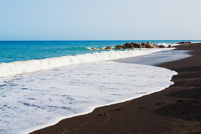 Santorini Island: Guided Tour From Heraklion Crete - From Your Hotel to the Port: Pickup Rules That Can Catch You