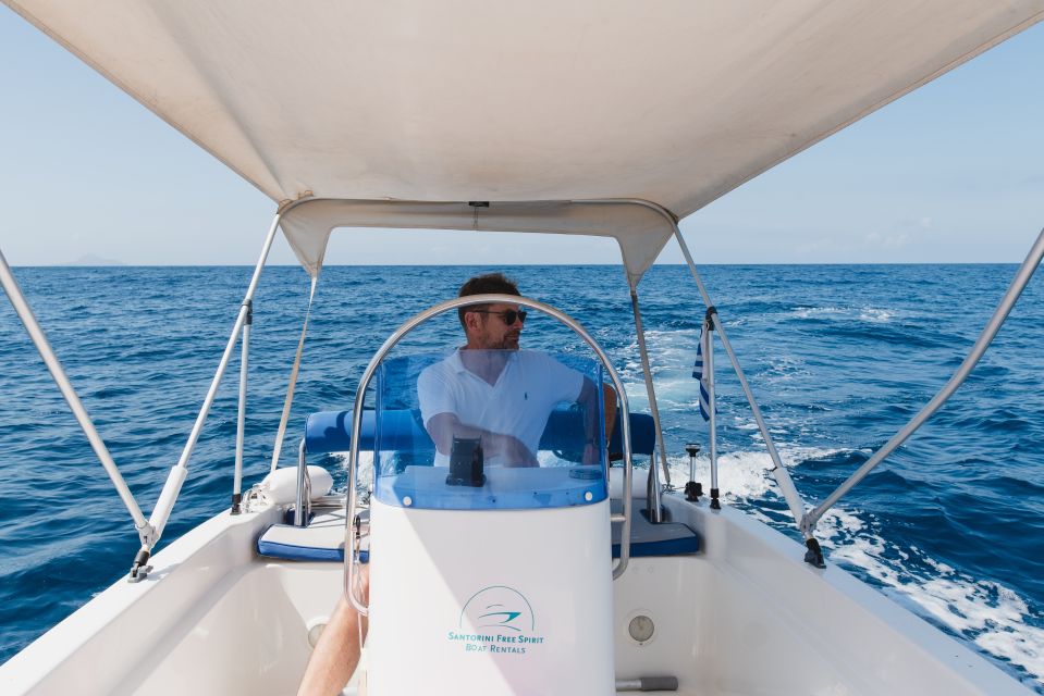 Santorini: License-Free Boat Rental with Ice, Water, & Fruit - Secluded anchoring and beach time that fits your mood