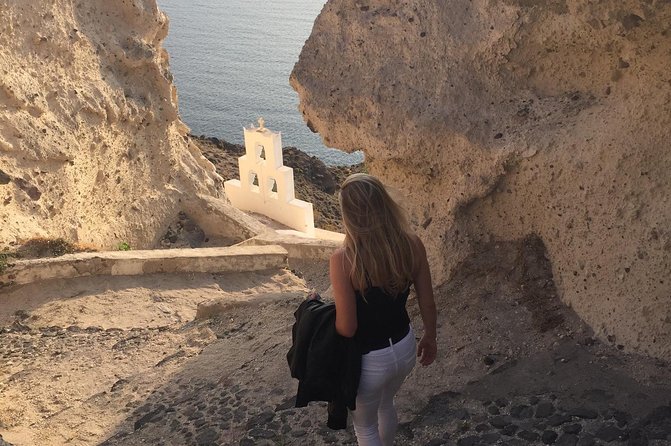 Santorini Local Tour - The Big Deal Here: Private Comfort Plus a Tight Santorini Overview