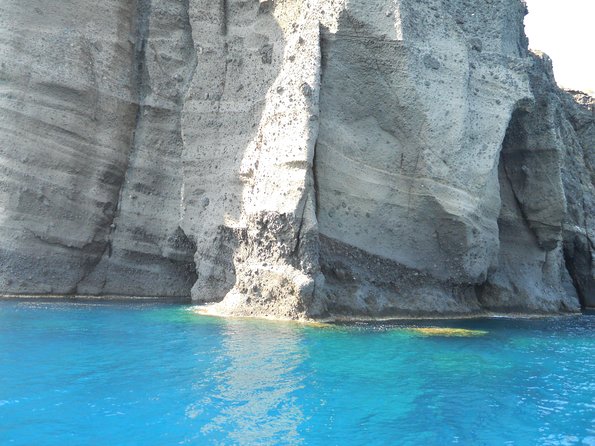 Santorini Luxury Catamaran Sunset Cruise with BBQ, Drink and Transfer - Hot Springs Near the Volcano: Warm Water, Short Swim, Big Wow