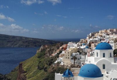 Santorini Panoramic Firostefani & Oia Blue Dome Private Tour - Getting picked up in Thera: comfort, Wi‑Fi, and a real local plan