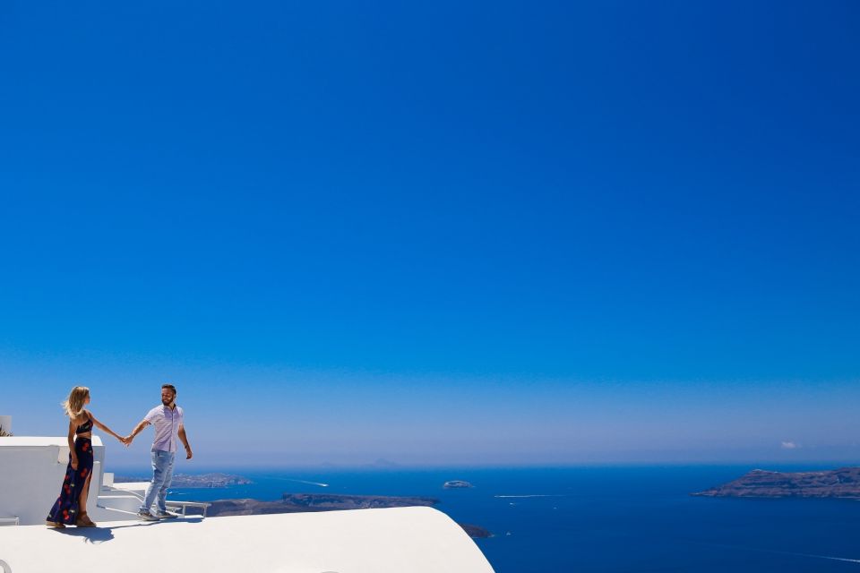 Santorini: Photo Shoot with a Private Vacation Photographer - Should you book this photo shoot in Santorini?
